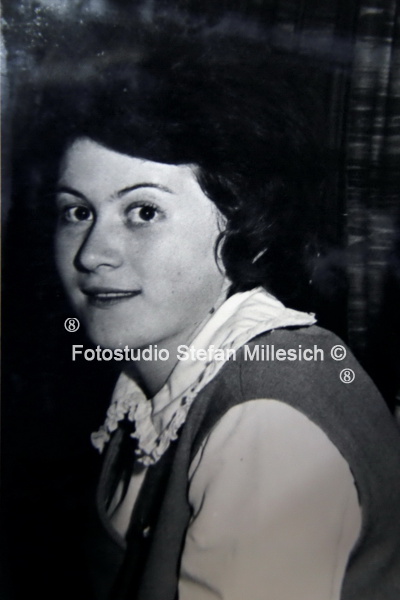 1972 KEDL Hoffman Ingrid - 1972 KEDL Hoffman Ingrid.JPG 1972 KEDL Hoffman Ingrid.JPG