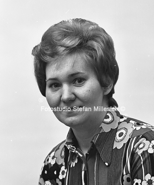 1974 Kedl Peters Gattin - 1974 Kedl Peters Gattin.jpg 1974 Kedl Peters Gattin.jpg