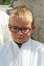 561