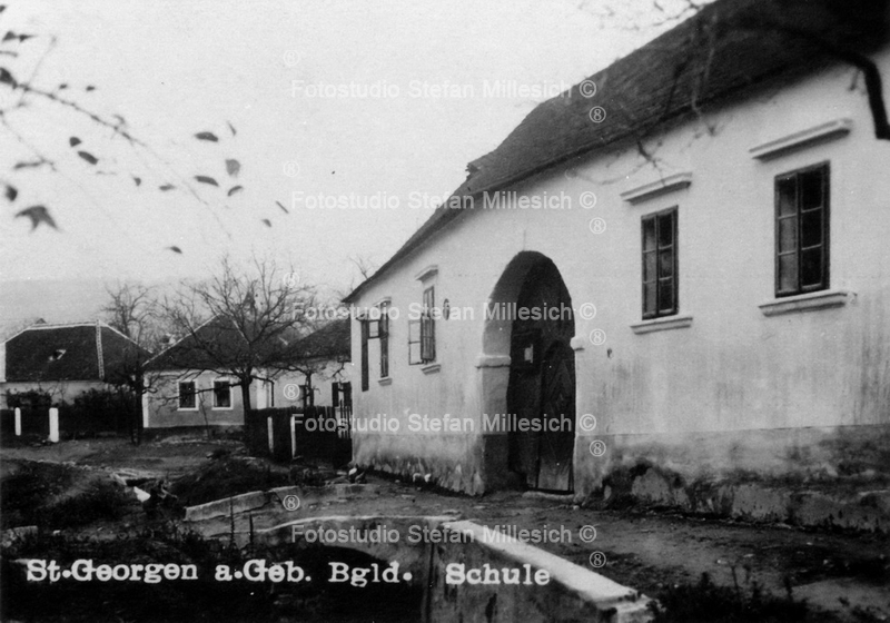 a5f StG g Gemeindeamt Volksschule ca. 1935