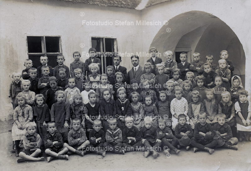 a9a Volksschule 1