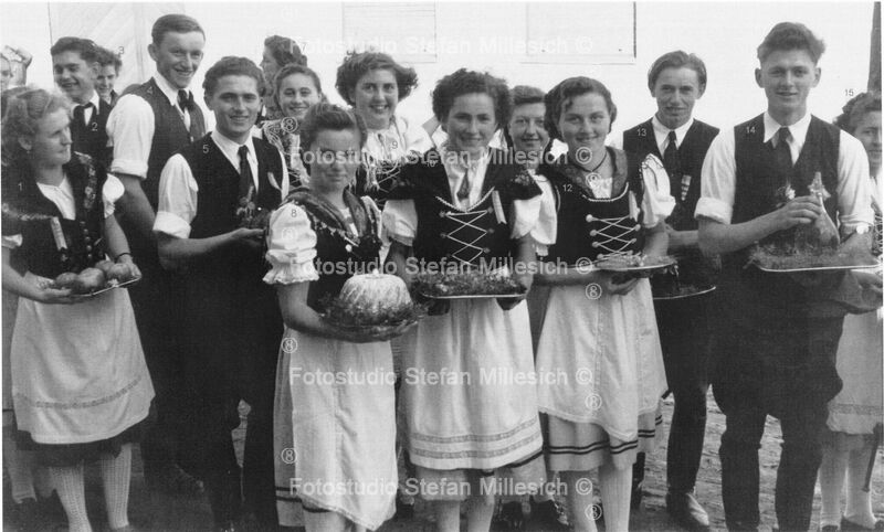 a20e 1952 Erntedankfest