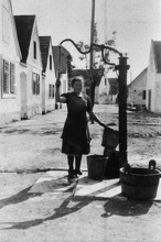 a21c Repro Dorfbrunnen