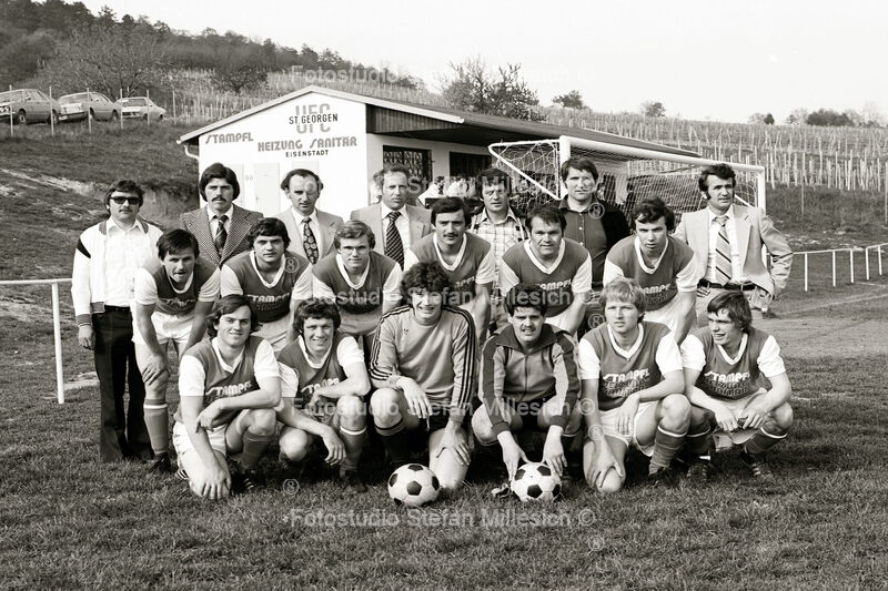 a38f a38d Sportplatz 1977