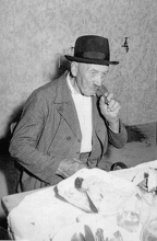 R080 - 0019 großvater