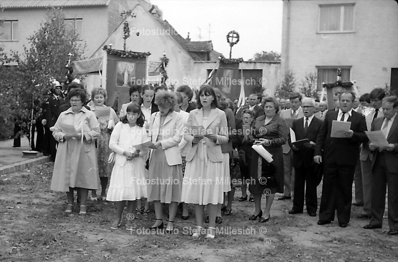 R205 - 0084 - Robert