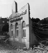 Schwechaterhof 1979